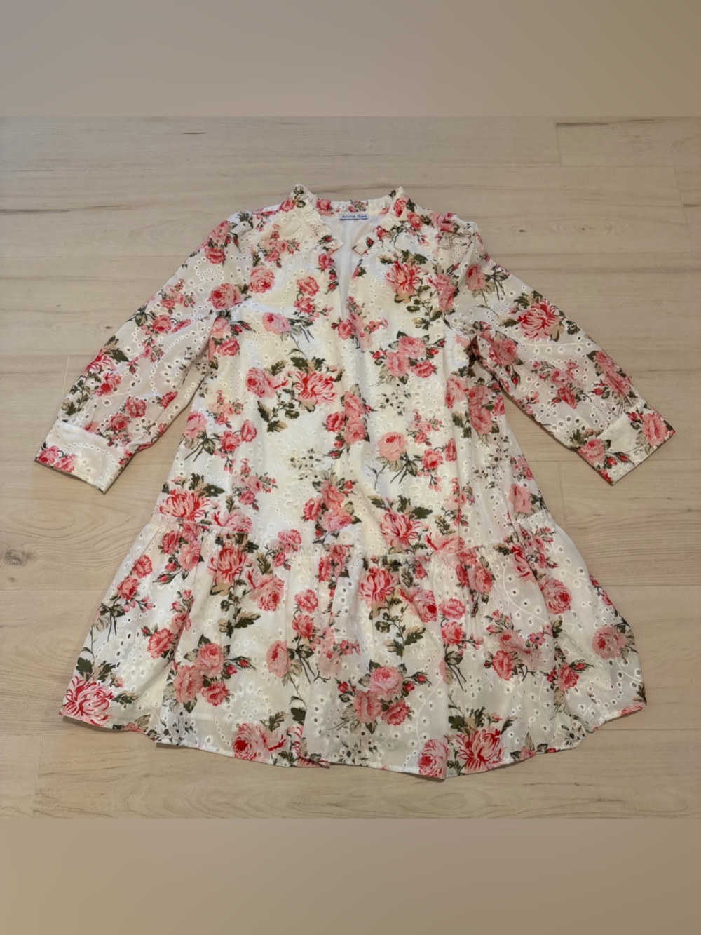 Anna Rae White Floral Eyelet Long-Sleeve Dress with Pink Roses